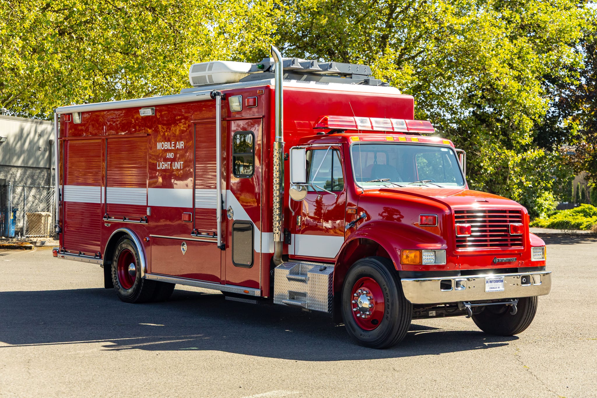 2000 International 4900 Air/Light Fire Truck