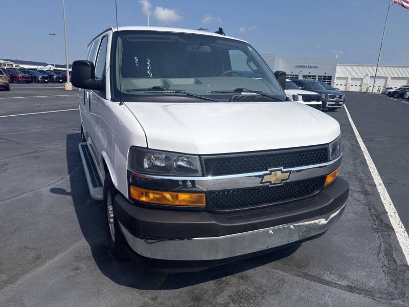2024 Chevrolet Express 2500 3dr Cargo Van