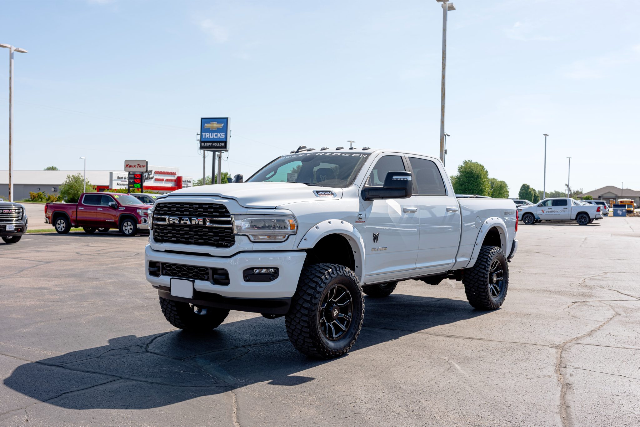 2024 Ram 2500 Big Horn Crew Cab Cummins 4×4 Rocky Ridge K2
